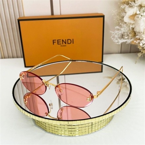 Fendi sunglass-322